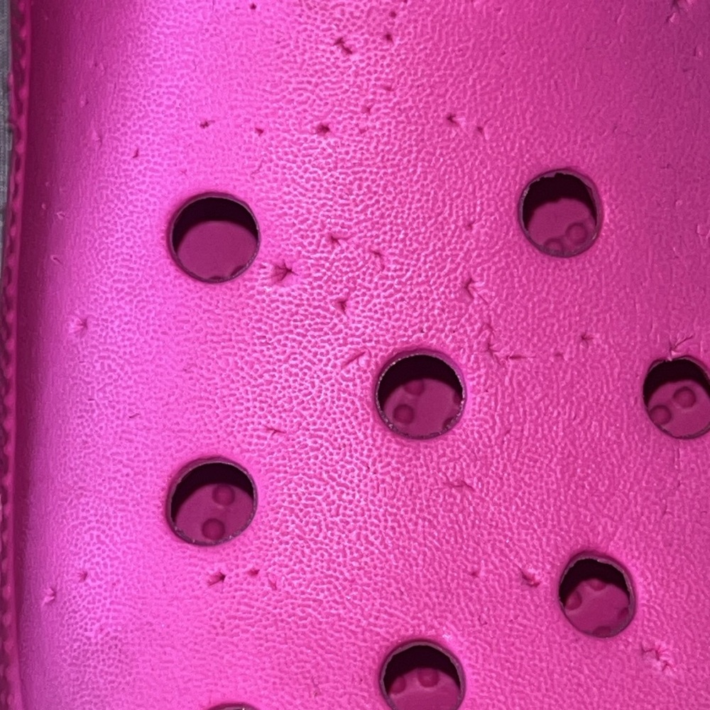 Crocs Unisex Pink Crush Classic Clogs size Men 9 Women’s 11 - Picture 6 of 10